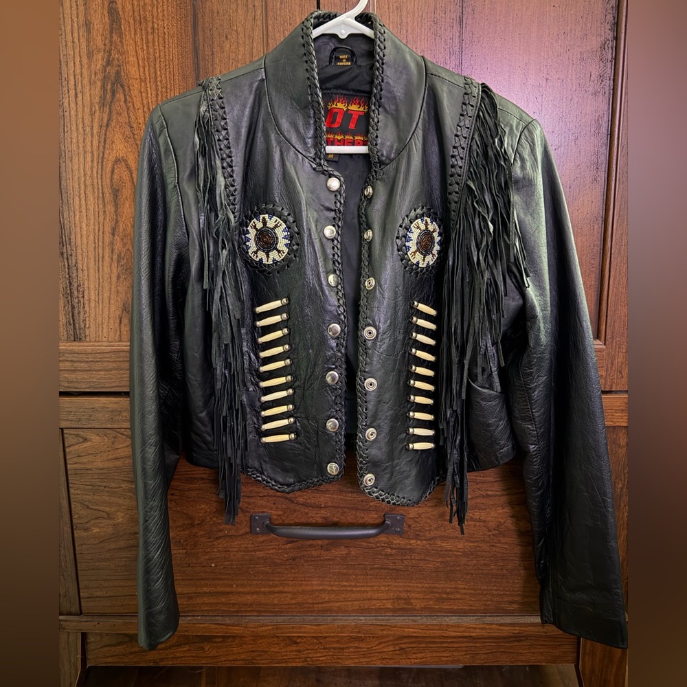 Vintage Boho Festival Western Fringe Bone Bead Black Leather Cropped Jacket M